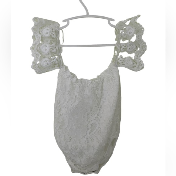 GUC Photography Lace Bodysuit Baby Photoshoot 3-6 6-12 Months Stretchy - Picture 1 of 3